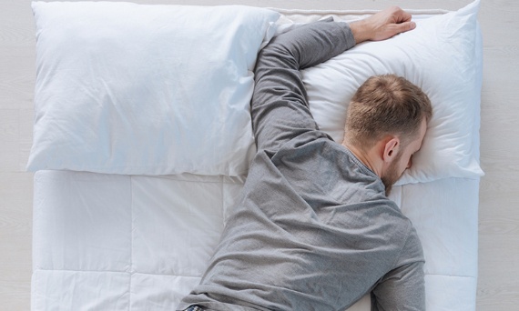 Ist flaches Schlafen gesund?